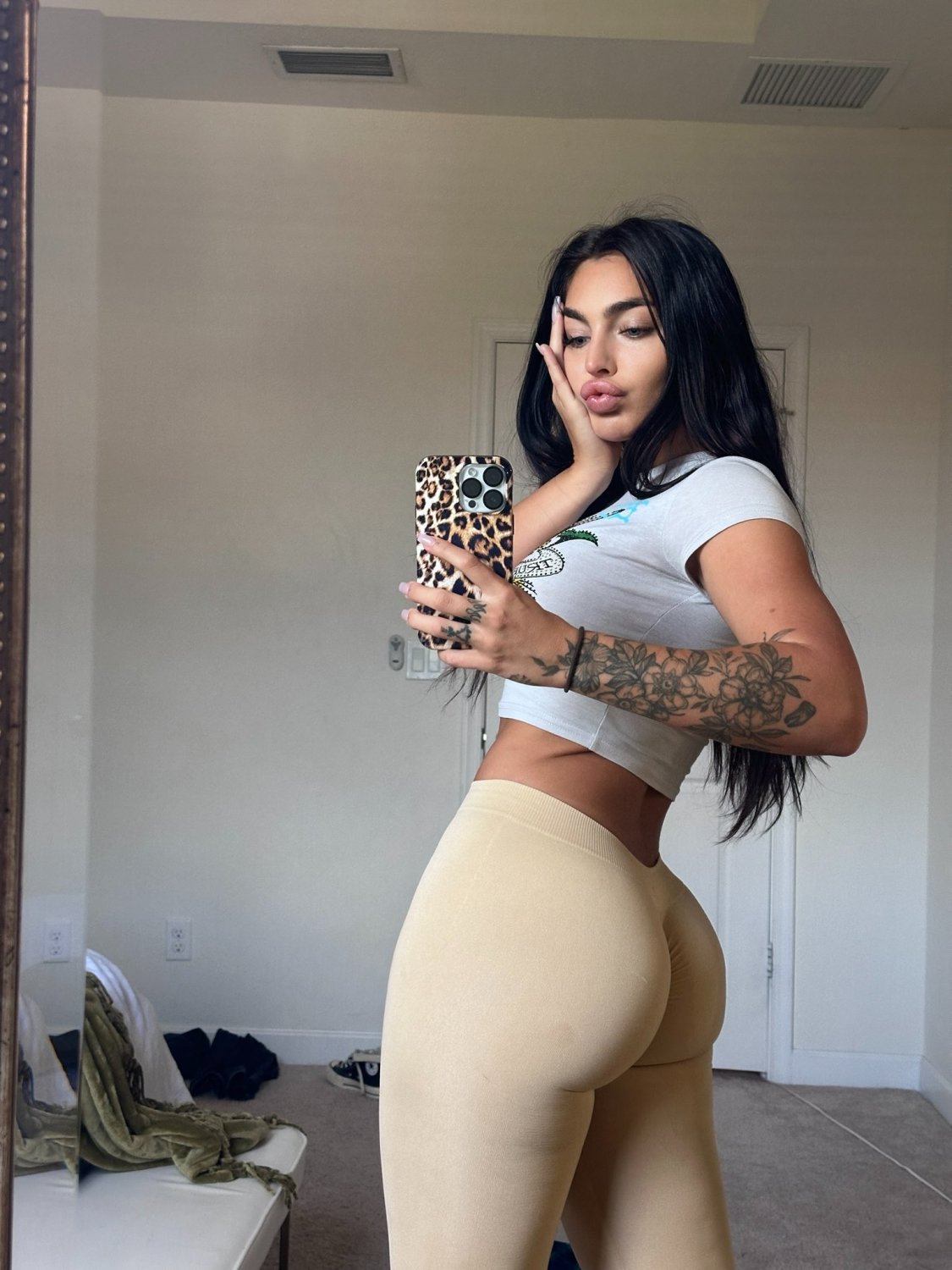 Big ass realtor milf fucks in doggystyle and blowjob leaked #y2prLbAN