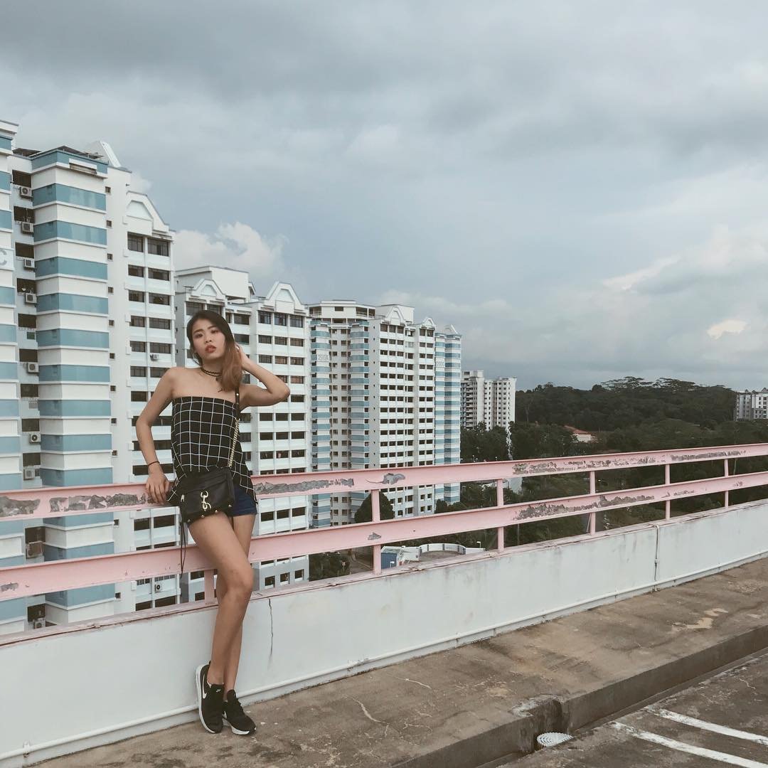 vivian #RnJbxbd4