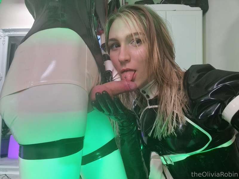 Ts Olivia Robin #NLqAkWNS