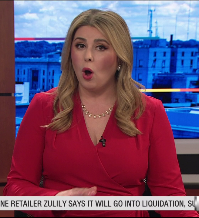 Newsbabe Lindsay McCoy curvy milf in red #WNvkGGDc